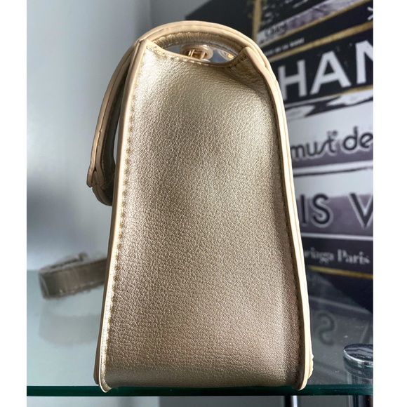 Brunch date bag~ Clear shoulder - Picture 5 of 8